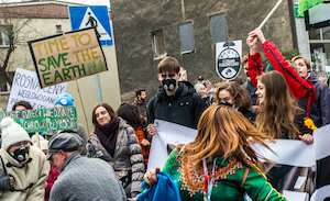 Le printemps démocratique de la Pologne : la lutte commence ici