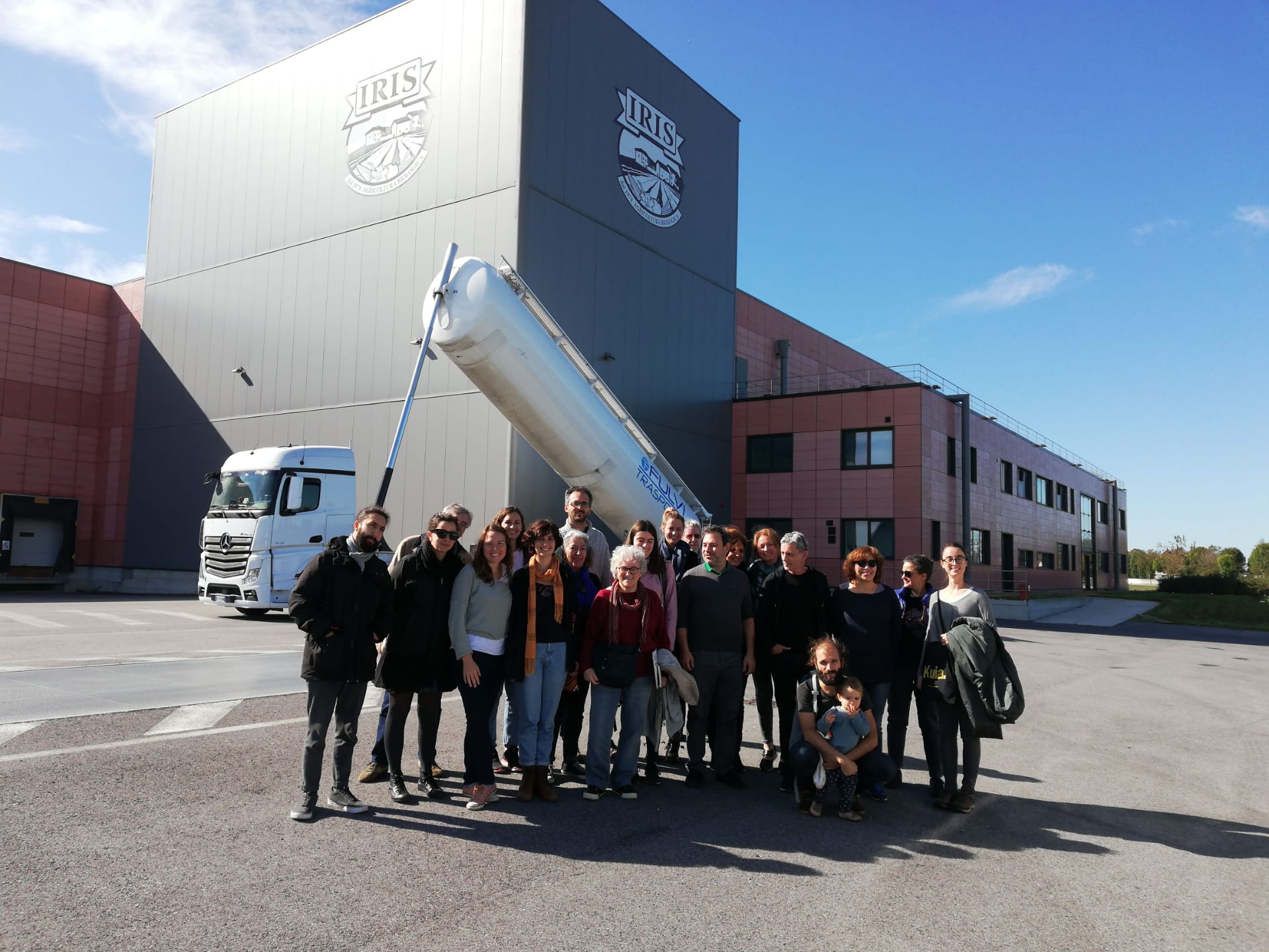 Vocational Education and Training in SSE : moving towards a Training Community